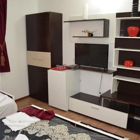 Pensiunea Darius Costinesti Luaran gambar